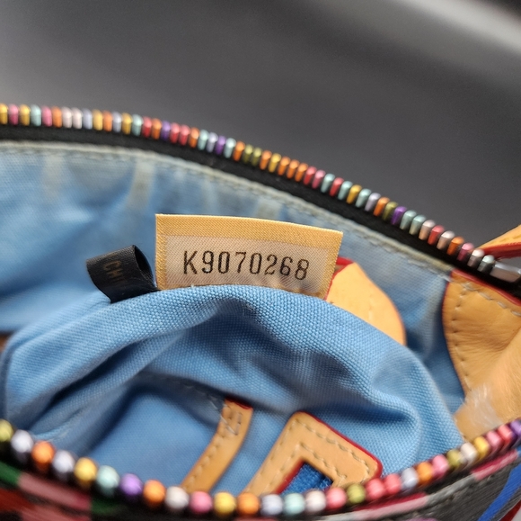 Dooney & bourke small crossbody - Picture 7 of 7